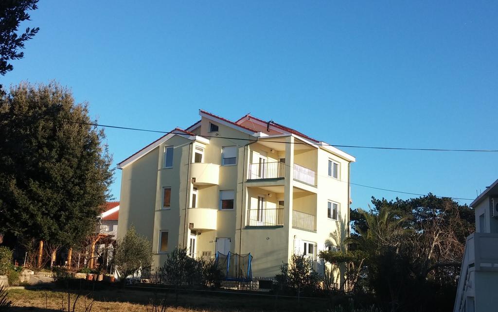 Apartments Ok Lopar Esterno foto